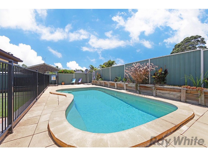 19 Scenic Circle, Budgewoi NSW 2262