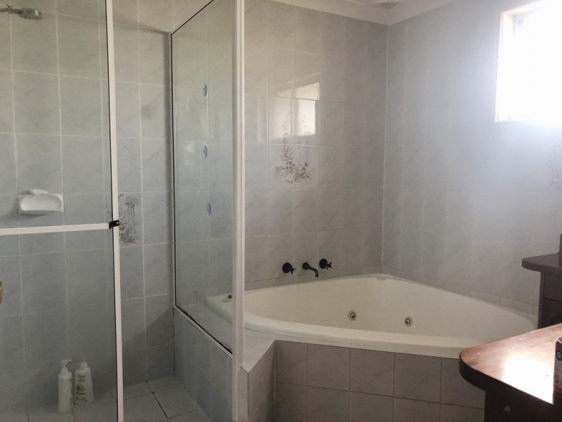 147 Wallarah Road, Gorokan NSW 2263