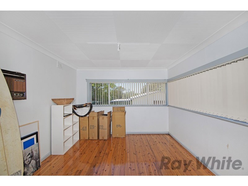 37 Athol Street, Toukley NSW 2263