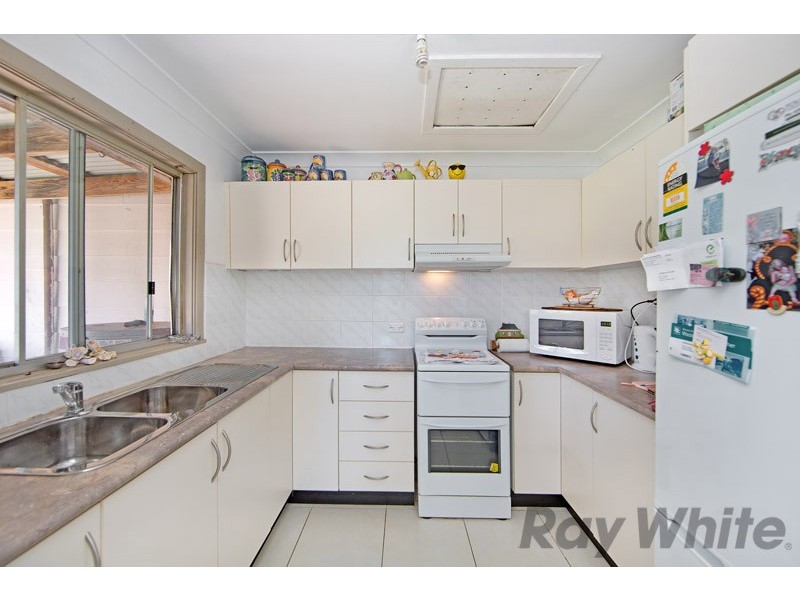 39 Athol Street, Toukley NSW 2263
