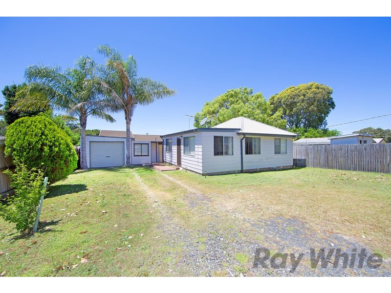39 Athol Street, Toukley NSW 2263