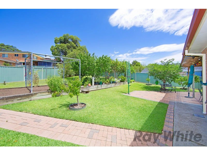 22 Alisa Close, Lake Haven NSW 2263