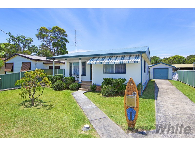 21 Manoa Road, Budgewoi NSW 2262