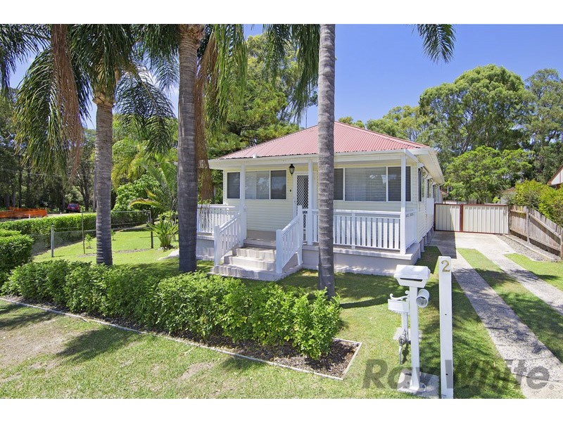 2 Hunter Street, Charmhaven NSW 2263