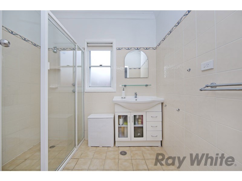 2 Hunter Street, Charmhaven NSW 2263