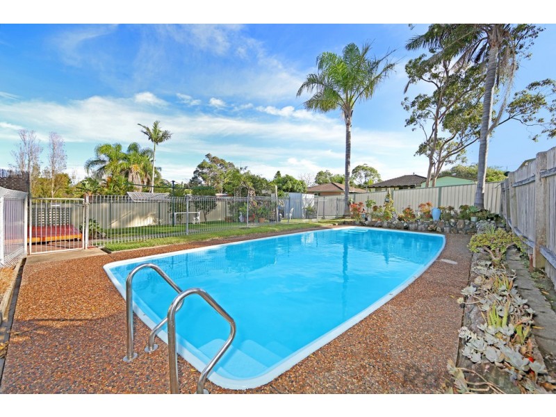 17 Kala Avenue, Budgewoi NSW 2262