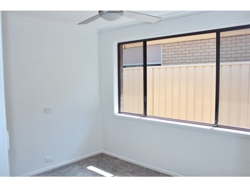 72 Elouera Avenue, Buff Point NSW 2262