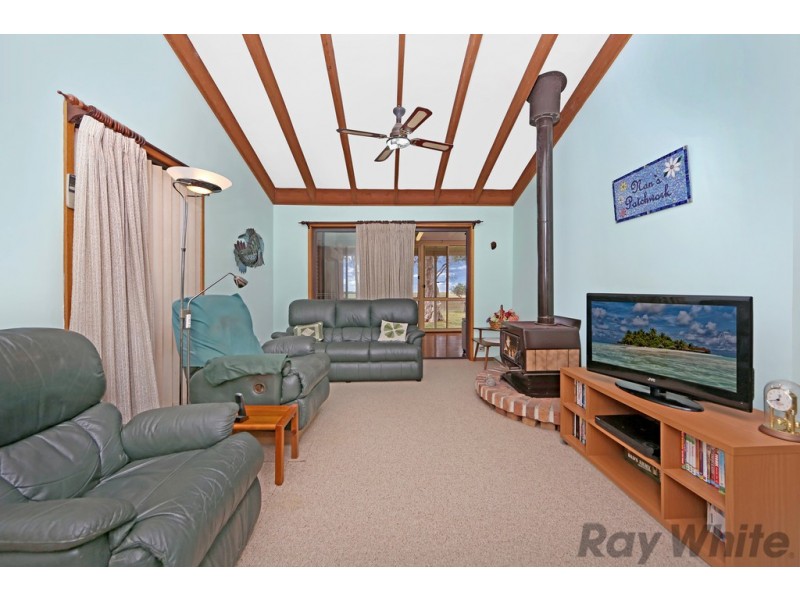 98 Liamena Avenue, San Remo NSW 2262