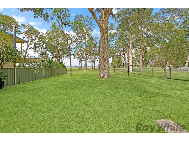 98 Liamena Avenue, San Remo NSW 2262
