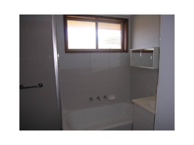 7/10-12 Lake Street, Budgewoi NSW 2262