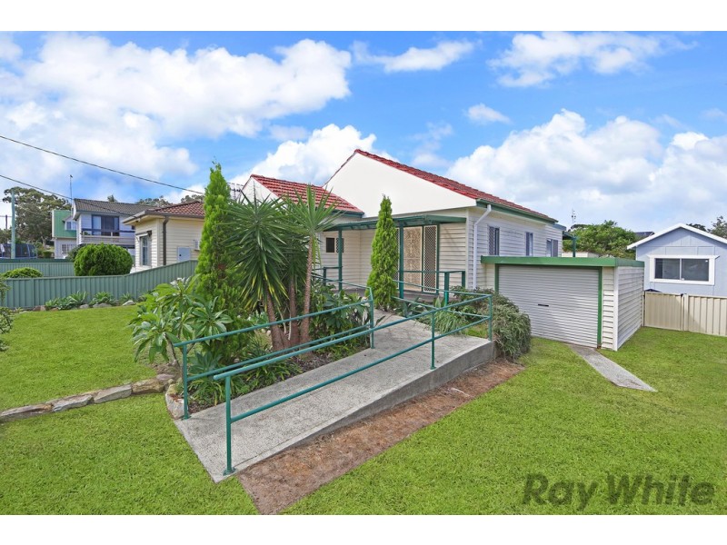 5 Lakeview Avenue, Gorokan NSW 2263