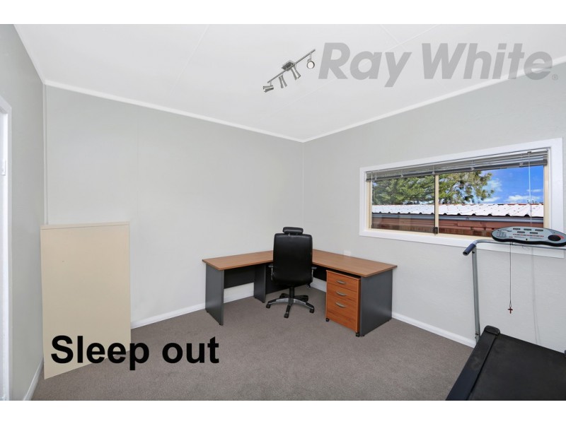 5 Lakeview Avenue, Gorokan NSW 2263