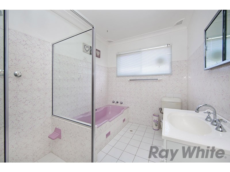 244 Tuggerawong Rd, Tuggerawong NSW 2259
