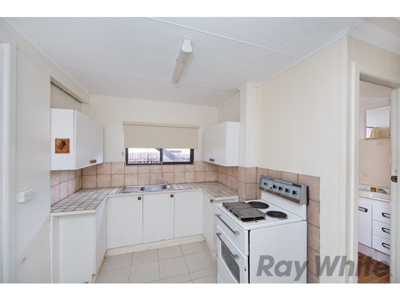 244 Tuggerawong Rd, Tuggerawong NSW 2259