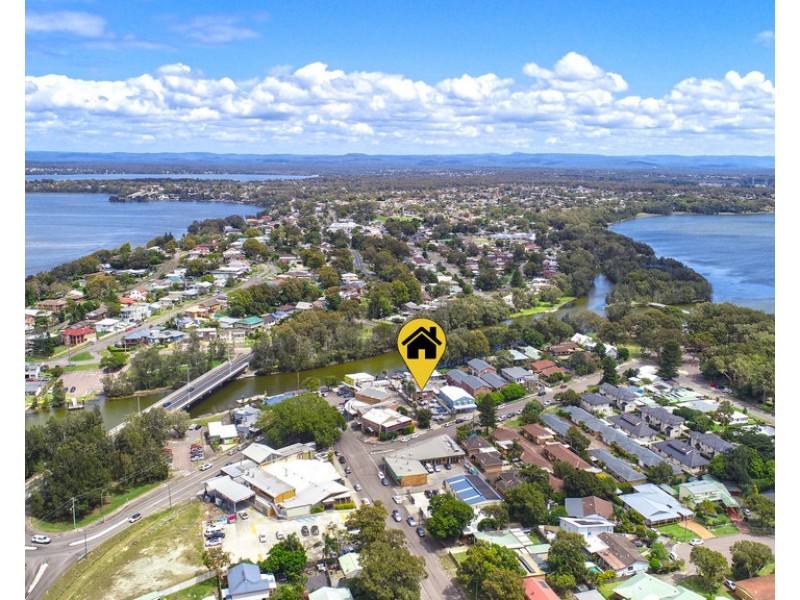 19 Lake Street, Budgewoi NSW 2262