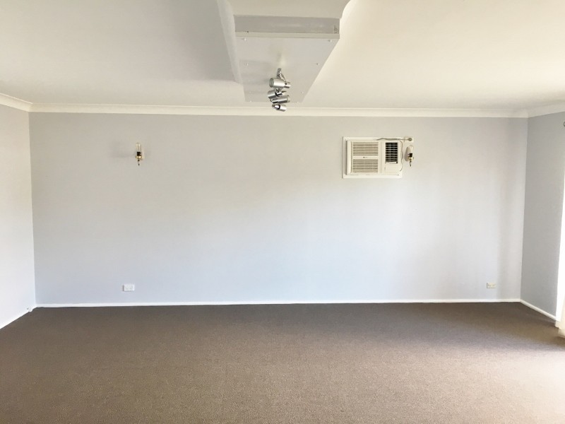 11 Kewalo Avenue, Budgewoi NSW 2262