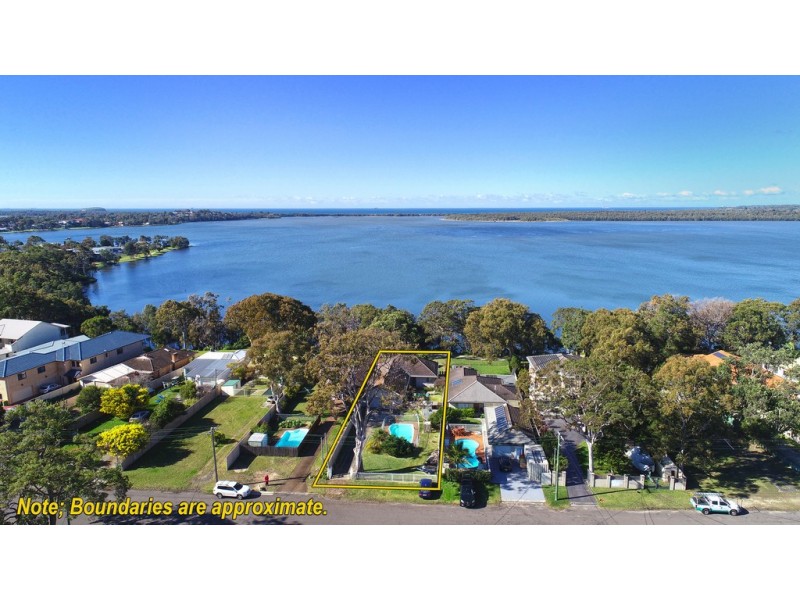92 Buff Point Avenue, Buff Point NSW 2262