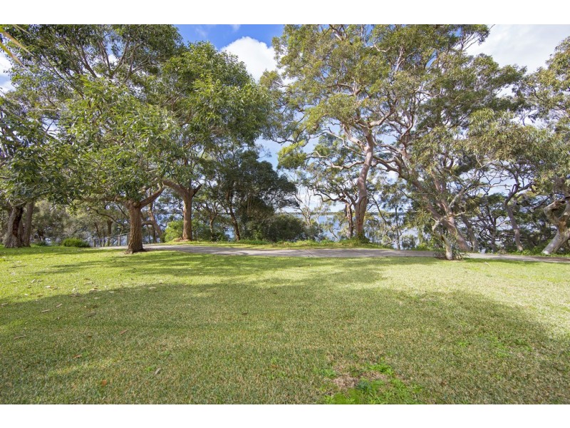 92 Buff Point Avenue, Buff Point NSW 2262