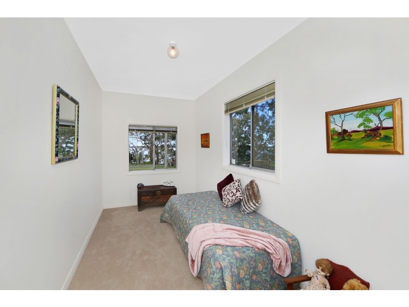 92 Buff Point Avenue, Buff Point NSW 2262