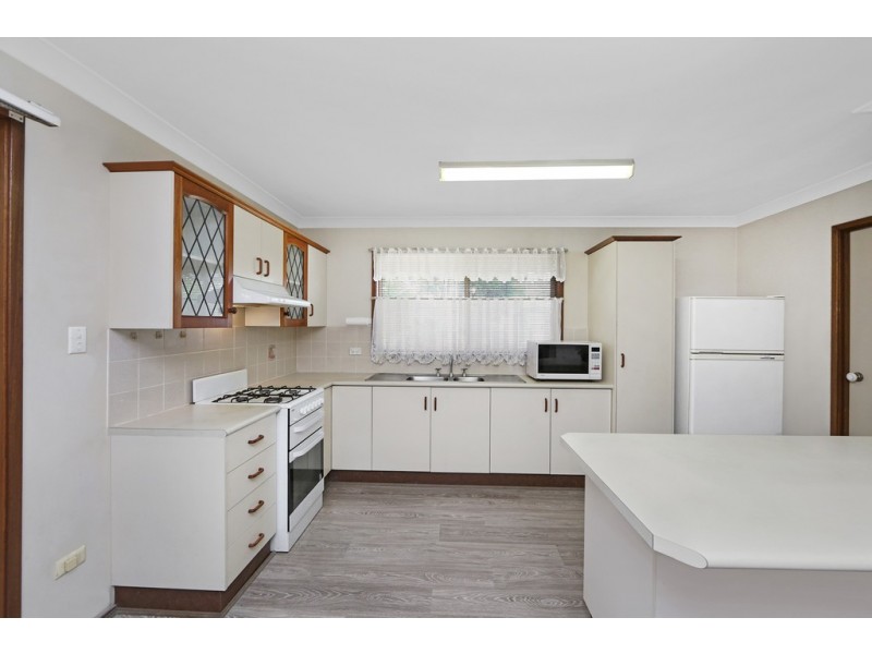 17 Glading Close, Lake Haven NSW 2263