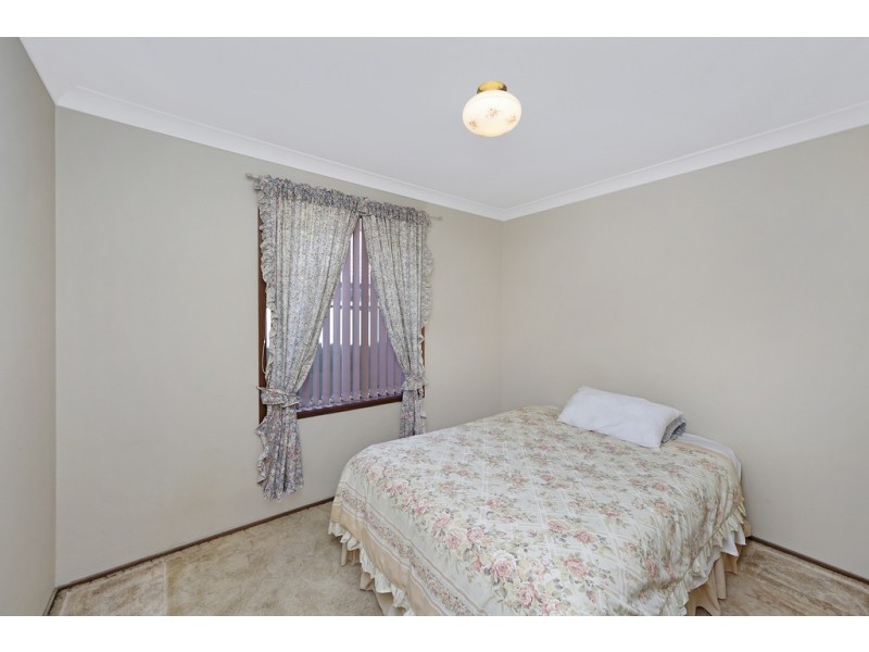 17 Glading Close, Lake Haven NSW 2263
