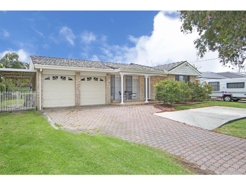 24 Narambi Road, Buff Point NSW 2262