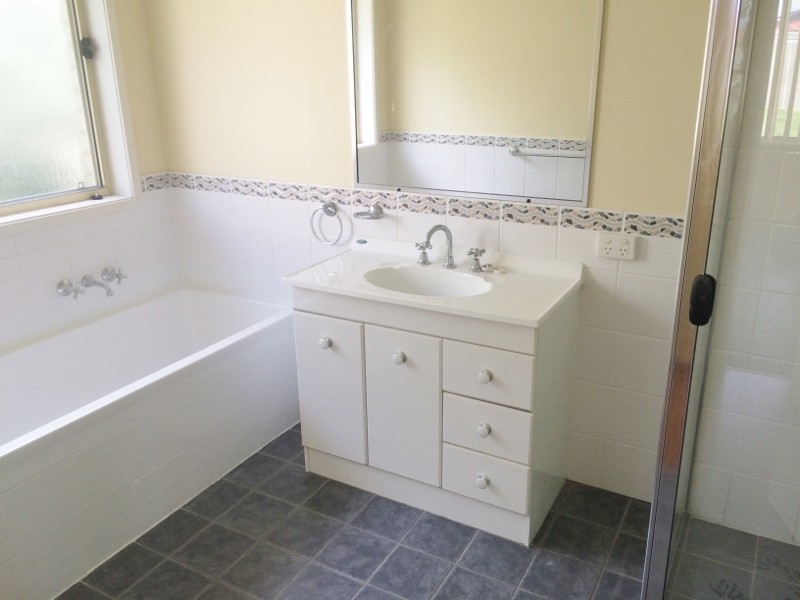 10 Redwood Street, Woongarrah NSW 2259