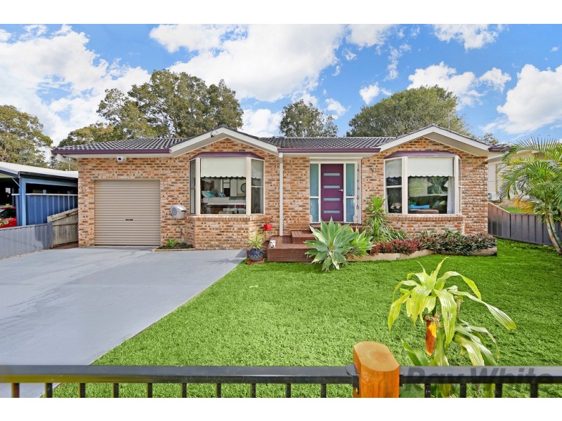 22 Sunrise Avenue, Budgewoi NSW 2262