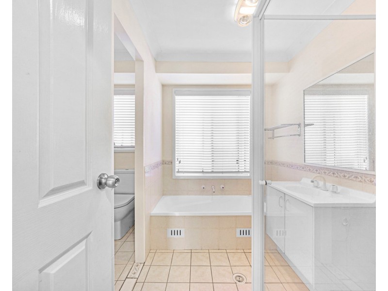 11 Mootay Close, Buff Point NSW 2262