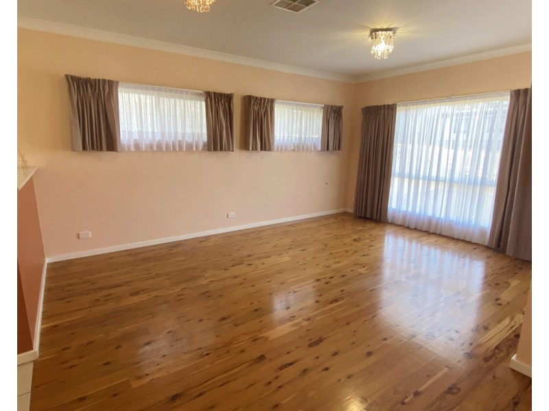 44 Laelana Avenue, Budgewoi NSW 2262