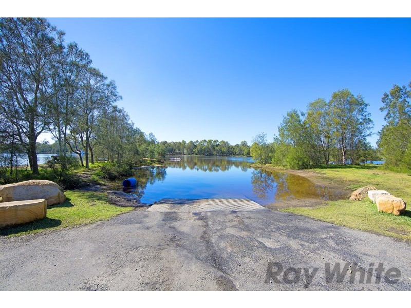 56 Lloyd Avenue, Chain Valley Bay NSW 2259