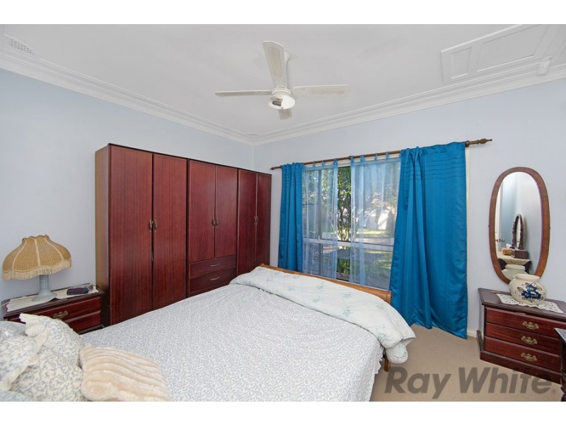 6 Morcombe Close, Gorokan NSW 2263