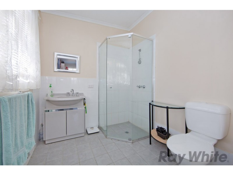 6 Morcombe Close, Gorokan NSW 2263