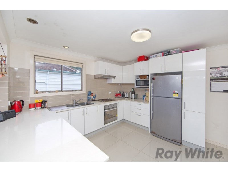 12 Coonanga Ave, Budgewoi NSW 2262