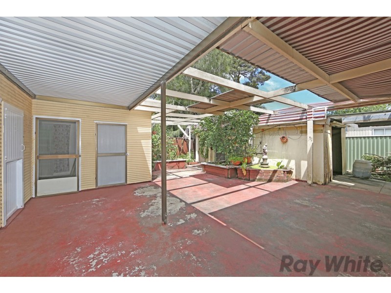 17 Weemala Street, Budgewoi NSW 2262