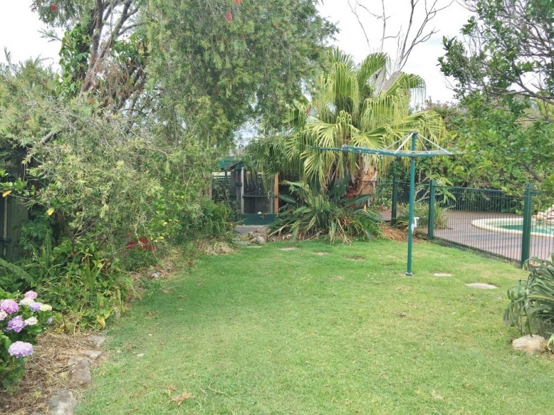 80 Elouera Avenue, Buff Point NSW 2262