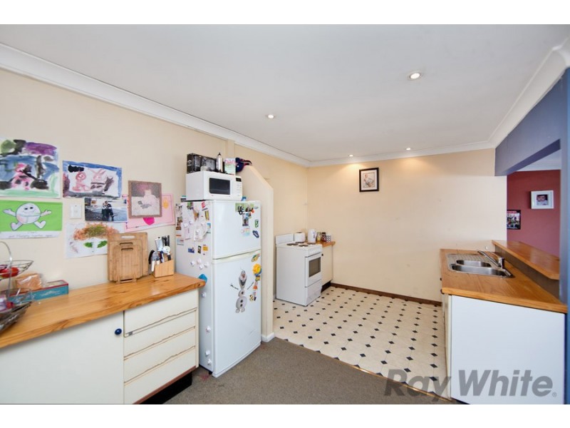 74 Buff Point Avenue, Buff Point NSW 2262