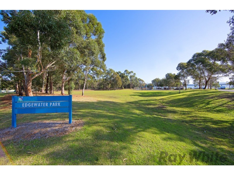 74 Buff Point Avenue, Buff Point NSW 2262