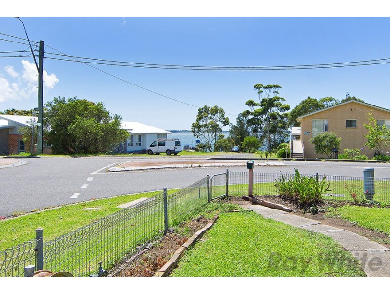 89 Tuggerawong Road, Wyongah NSW 2259