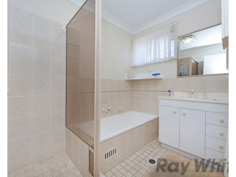 9 Gavin Way, Lake Haven NSW 2263