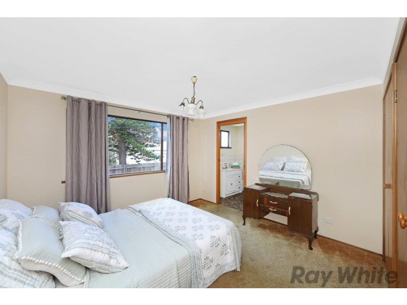 18 Boomerang Street, Budgewoi NSW 2262