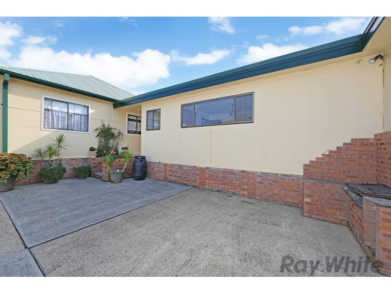18 Boomerang Street, Budgewoi NSW 2262