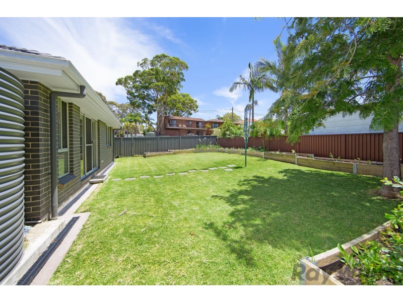 29 Buff Point Avenue, Buff Point NSW 2262