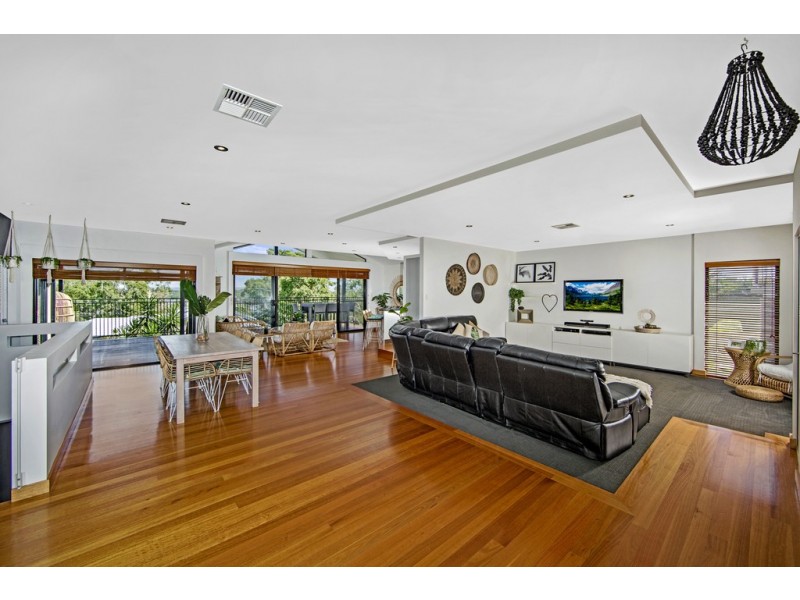 94 Terence Avenue, Lake Munmorah NSW 2259