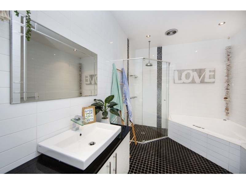 94 Terence Avenue, Lake Munmorah NSW 2259