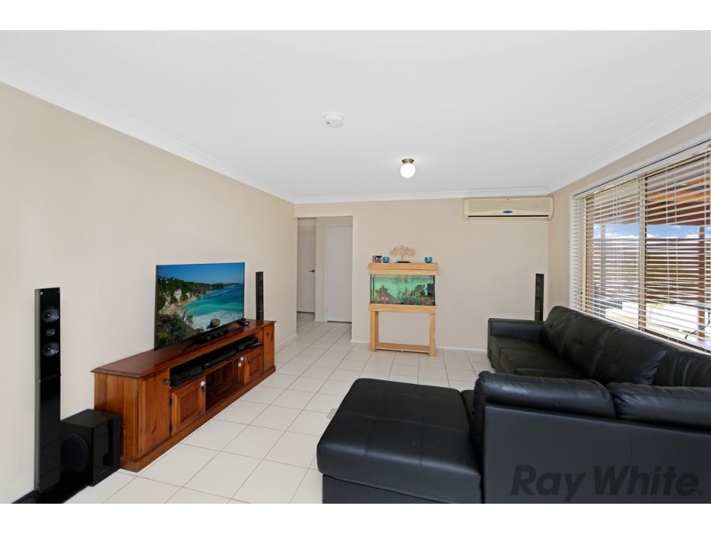 37 St Lawrence Avenue, Blue Haven NSW 2262