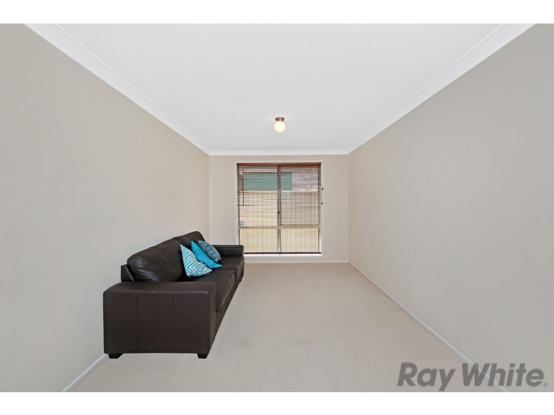 37 St Lawrence Avenue, Blue Haven NSW 2262