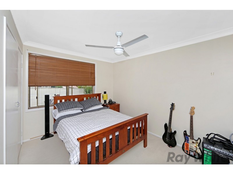 37 St Lawrence Avenue, Blue Haven NSW 2262