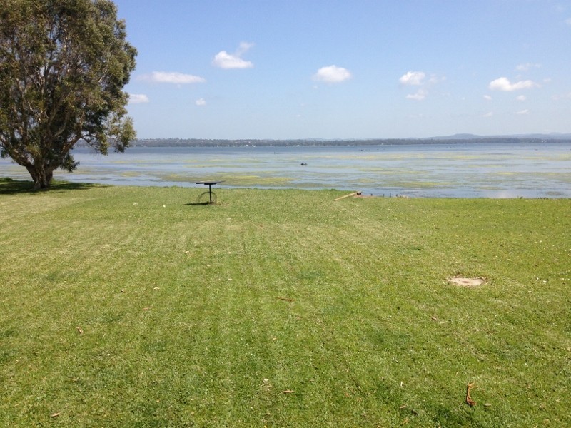 80 Leonard Avenue, Toukley NSW 2263