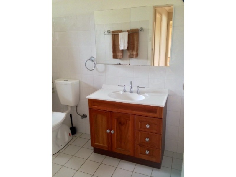 80 Leonard Avenue, Toukley NSW 2263